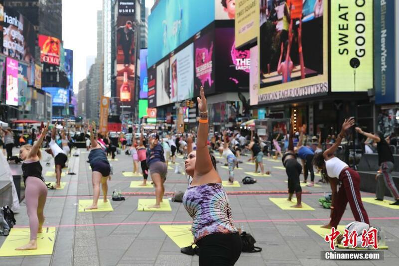 Wasan Yoga a New York_fororder_3