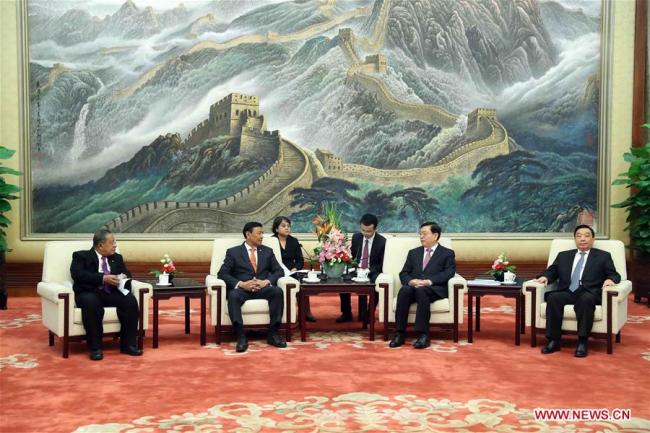 Zhang Dejiang, chairman of the Standing Committee of the National People's Congress(NPC), meets with Indonesian Coordinating Minister for Political, Legal and Security Affairs Wiranto and Coordinating Minister for Economic Affairs Darmin Nasution, in Beijing, capital of China, Aug. 22, 2017. [Photo: Xinhua/Liu Weibing]