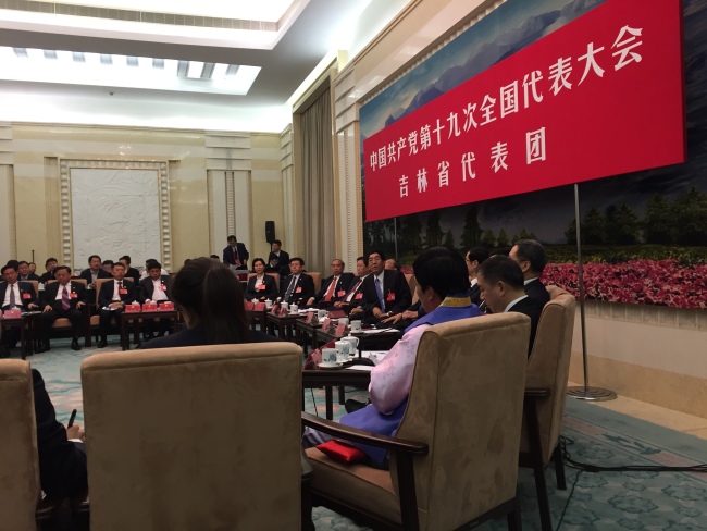 Jilin Delegation's open discussion at the Great Hall of the People, Beijing, Oct. 19, 2017. [Photo: China Plus/Huang Yue]