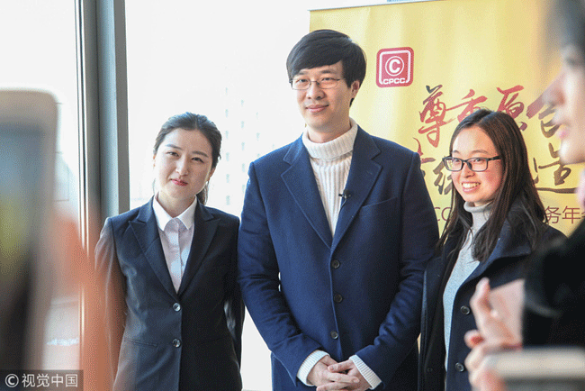 Best known for his pen name, Tang Jia San Shao, Zhang Wei (middle) is China's highest-paid online writer. [Photo:VCG] 