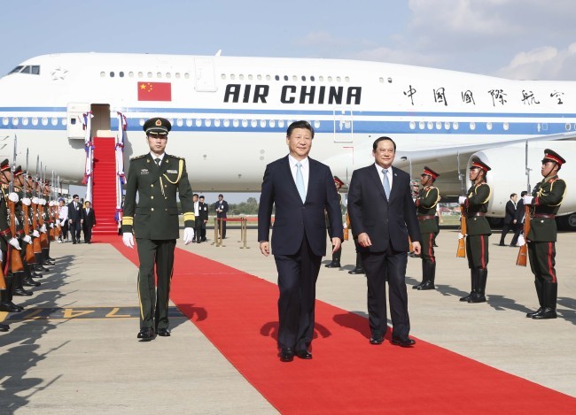 Chinese President Xi Jinping, also general secretary of the Communist Party of China (CPC) Central Committee, arrives in Laos for a state visit on Monday, November 13, 2017. [Photo: Xinhua/ Lan Hongguang]