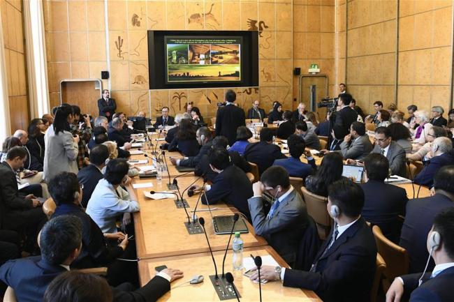 Delegates attend a side meeting titled "Toward the Universal Coverage of Solid Organ Transplantation", during the 71st World Health Assembly in Geneva, Switzerland, on May 24, 2018. The ongoing 71st World Health Assembly (WHA) in Geneva on Thursday shows high appreciation for the value of China's model and experience in organ transplantation. [Photo: Xinhua/Alain Grosclaude]