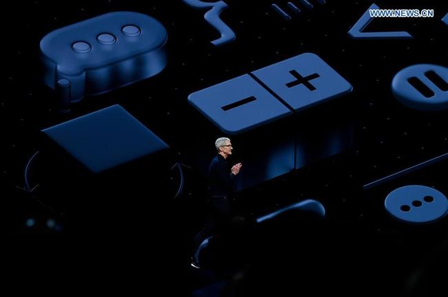 Apple CEO Tim Cook takes the stage during Apple's Worldwide Developer Conference (WWDC) at the San Jose Convention Center in San Jose, California, the United States, June 4, 2018.[Photo: Xinhua]