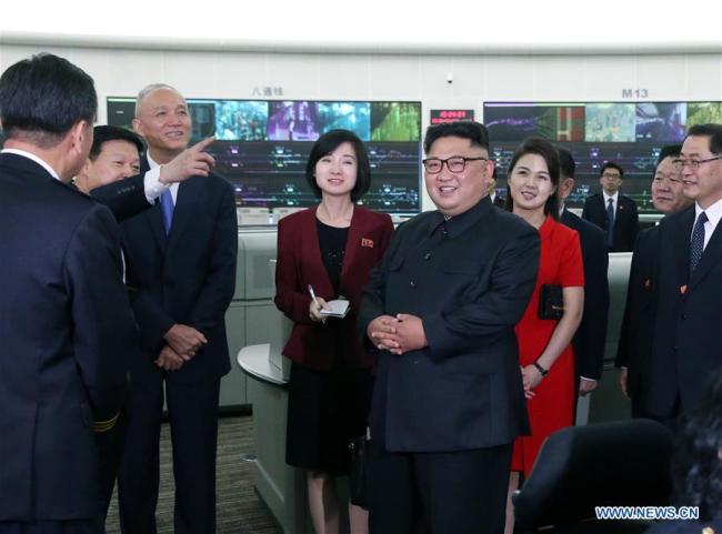 Kim Jong Un, chairman of the Workers' Party of Korea (WPK) and chairman of the State Affairs Commission of the Democratic People's Republic of Korea (DPRK), visits the Beijing rail traffic control center in Beijing, capital of China, June 20, 2018. Xi Jinping, general secretary of the Central Committee of the Communist Party of China (CPC) and Chinese president, met with Kim Jong Un at the Diaoyutai State Guesthouse in Beijing on Wednesday. [Photo: Xinhua]