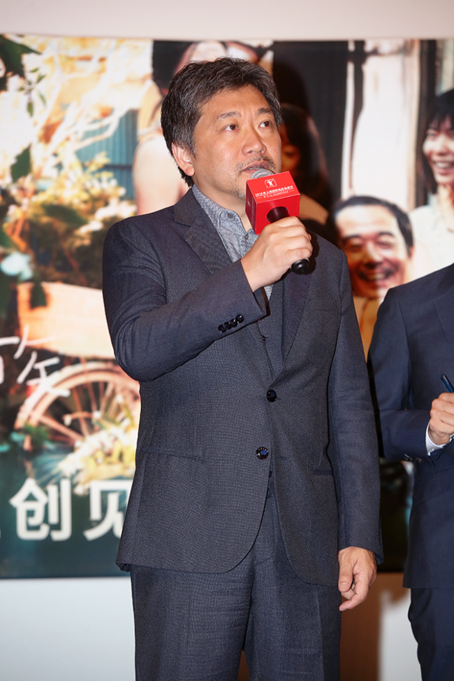 Japanese director Koreeda Hirokazu attends a promotional event in Shanghai for the screening of his film 'Shoplifters' on June 24, 2018.[Photo: China Plus]