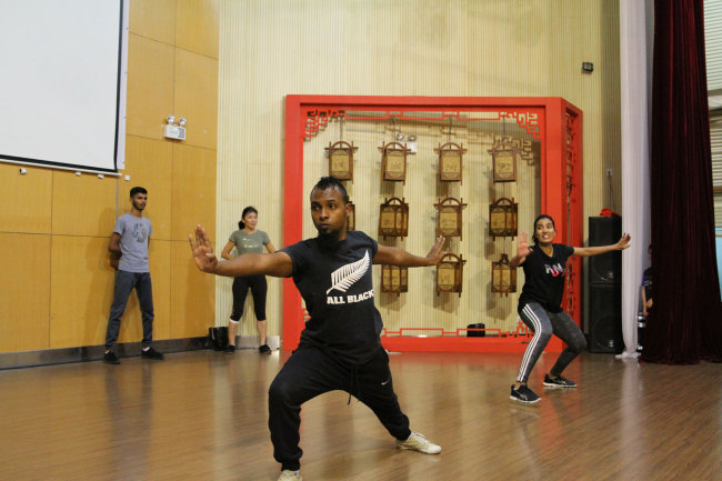 The file photo shows students practicing martial arts at China Cultural Center in Mauritius.[Photo:Chinaplus]
