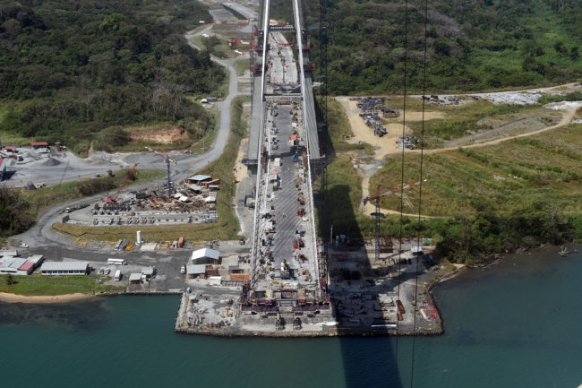 View of the Atlantic Bridge under construction over the Panama Canal in Colon, 80 km from Panama City, on February 21, 2018. [File photo: AFP/Rodrigo Arangua]