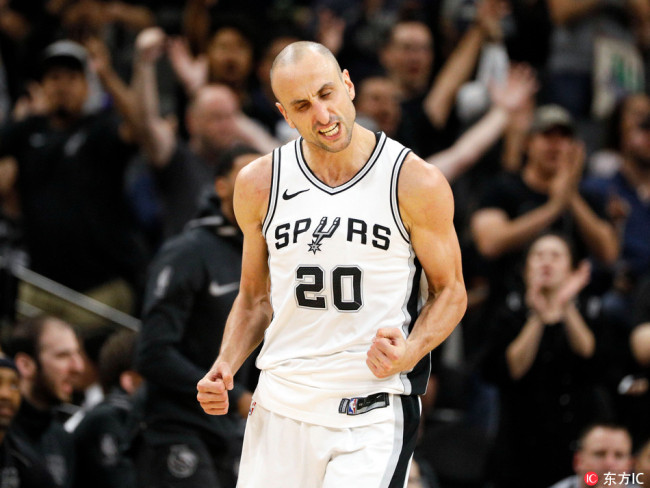 San Antonio Spurs shooting guard Manu Ginobili reacts after a shot against the Sacramento Kings during the second half at AT&T Center, San Antonio, TX, USA on Apr 9, 2018. [Photo: IC]