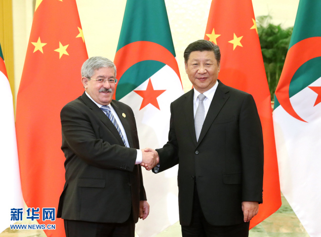 Chinese President Xi Jinping meets with Algerian Prime Minister Ahmed Ouyahia in Beijing on Wednesday, September 05, 2018. [Photo: Xinhua]