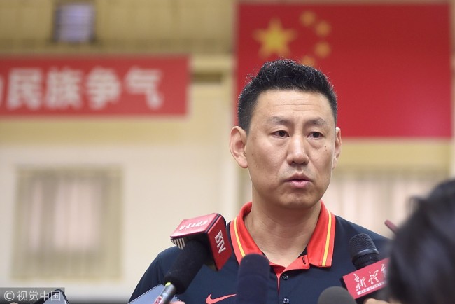 Li Nan, head coach of the Chinese men's basketball team. [Photo: VCG]
