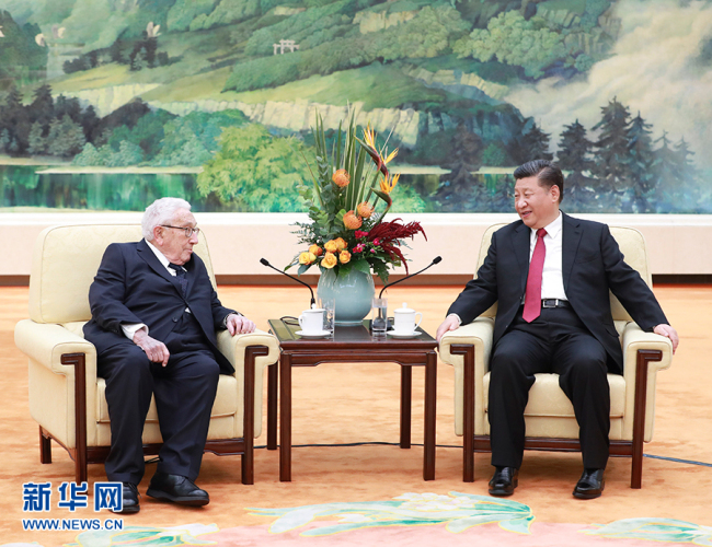 Chinese President Xi Jinping met with former U.S. Secretary of State Henry Kissinger in Beijing on November 8, 2018.