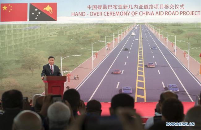 Chinese President Xi Jinping addresses the hand-over ceremony of the China-assisted Independence Boulevard in Port Moresby, PNG, on Nov. 16, 2018. [Photo: Xinhua]