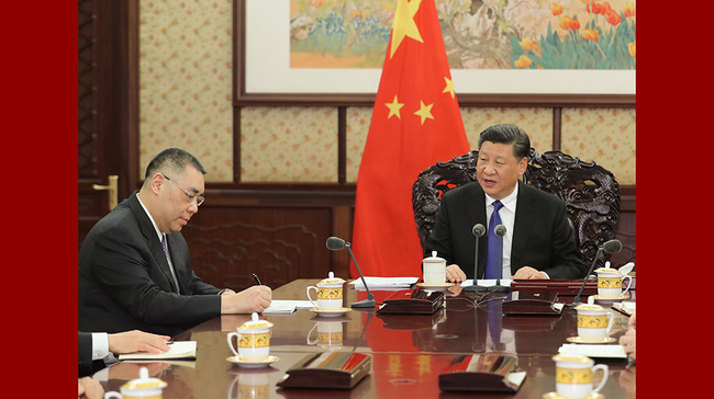 President Xi Jinping meets with Chief Executive of the Macao Special Administrative Region (SAR) Chui Sai On in Beijing on Monday December 17, 2018. [Photo: Xinhua]