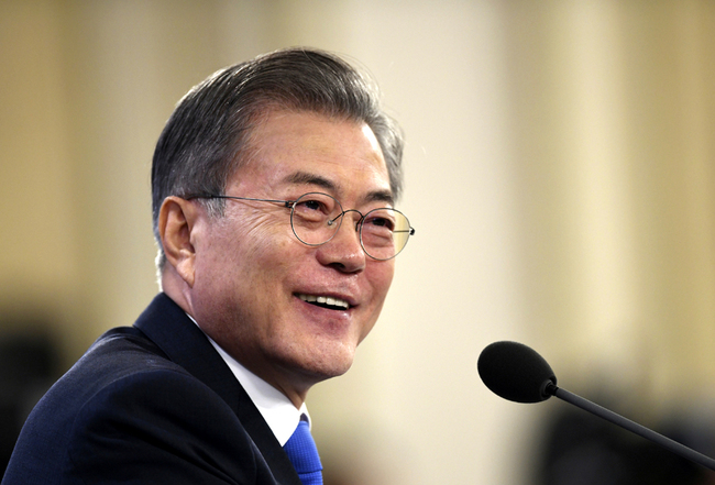 South Korean President Moon Jae-in holds his New Year press conference at the presidential Blue House in Seoul, Jan. 10, 2019. [File photo: AP]