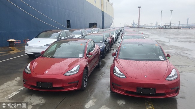 Tesla's Model 3 cars arrive in Shanghai, Feb. 22, 2019. [Photo: VCG] 