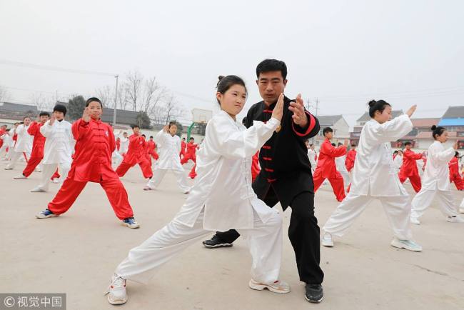 太极成河南一小学的必修课 Taichi becomes a compulsory course in Henan primary school