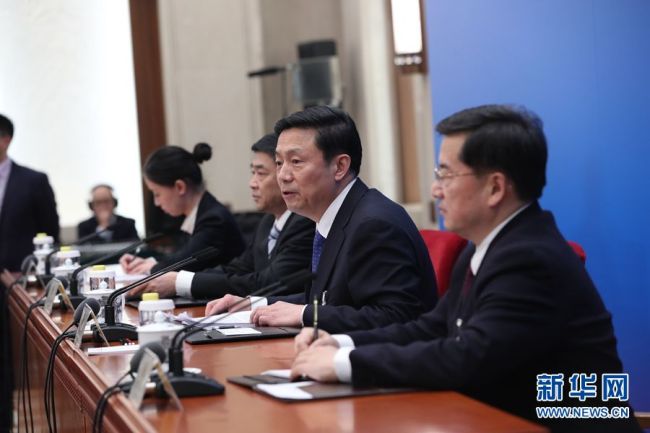 Guo Weimin (R2), spokesperson for the second session of the 13th National Committee of Chinese People's Political Consultative Conference (CPPCC), speaks during a press conference at the Great Hall of the People in Beijing, on Saturday, March 2, 2019. [Photo: Xinhua]