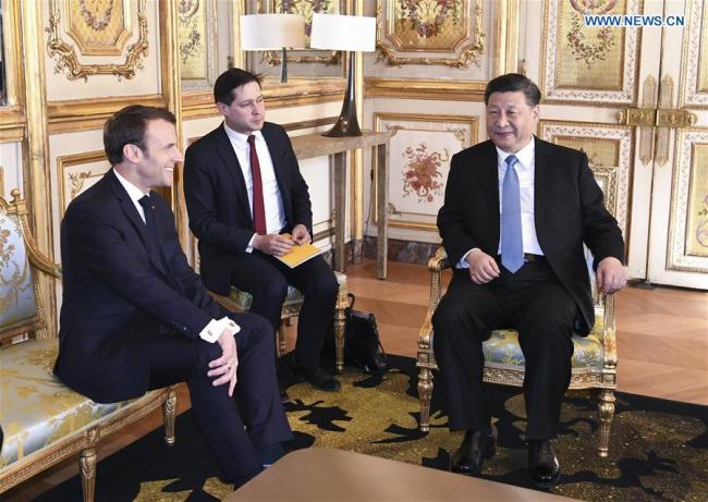 Chinese President Xi Jinping (R) holds talks with his French counterpart Emmanuel Macron (L) at the Elysee Palace in Paris, France, March 25, 2019. [Photo: Xinhua/Xie Huanchi]