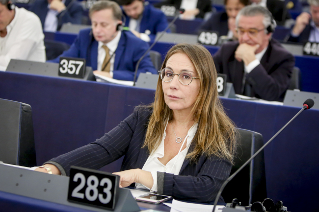 Tiziana Beghin, a member of the European Parliament representing the Five Star Movement party in Italy, attends a parliament session. [Photo provided to China Plus]
