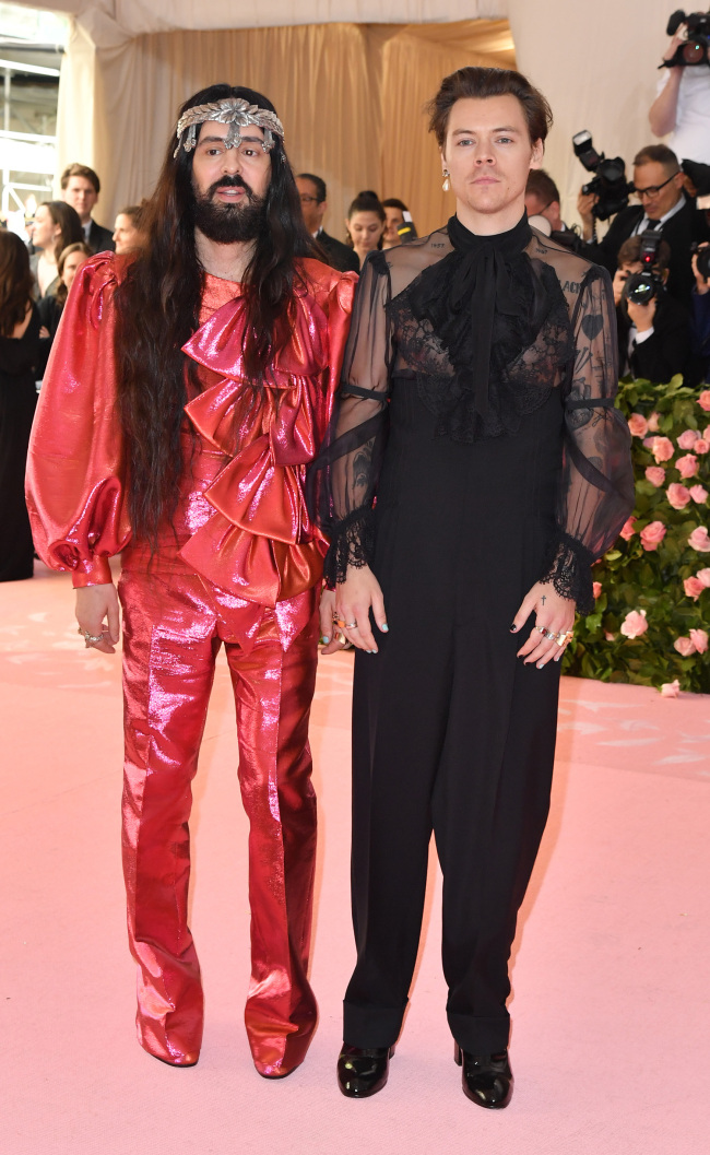 Singer/songwriter Harry Styles (R) and Gucci creative director Alessandro Michele (L) arrive for the 2019 Met Gala at the Metropolitan Museum of Art on May 6, 2019, in New York. [Photo: AFP]