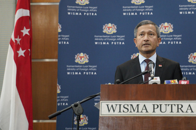 Singapore Foreign Minister Vivian Balakrishnan speaks during the press conference at Foreign Ministry in Putrajaya, Malaysia, Thursday, March 14, 2019. [Photo: IC]