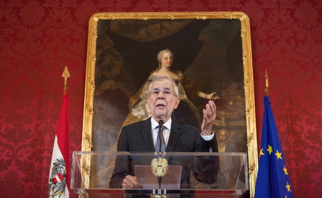 Austria's President Alexander Van der Bellen speaks during a press conference on May 18, 2019 in Vienna. Austria's Chancellor Sebastian Kurz announced fresh elections after explosive revelations from a hidden camera sting forced his deputy, far-right leader Heinz-Christian Strache, to resign, bringing an end to his coalition. [Photo: AFP]