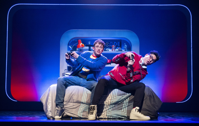 Will Roland, left, as Jeremy Heere and George Salazar as Michael Mell in the Broadway musical "Be More Chill" at the Lyceum Theater in New York, Feb. 12, 2019. [Photo: IC]