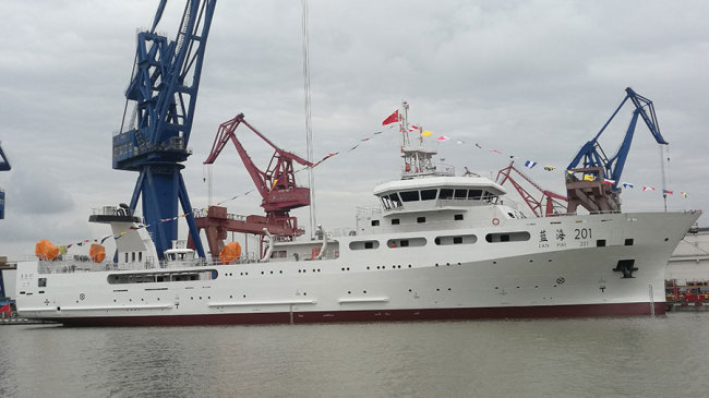 Lanhai (Blue Ocean) 101 and Lanhai 201 have been put into the water in Shanghai, Sept 12, 2018. [Photo: Chinese Academy of Fishery Sciences]<br>