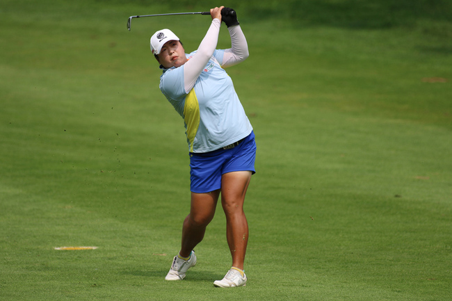 Feng Shanshan of China hits a shot during the final round of the Thornberry Creek LPGA Classic at Thornberry Creek at Oneida on July 6, 2019 in Oneida, WI. [Photo: IC]