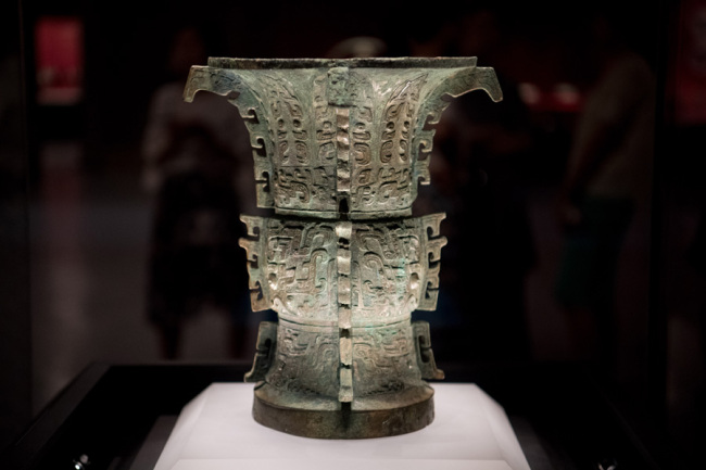 The bronze ware "Yizun" is seen being placed at the Shanxi Bronze Ware Museum in Taiyuan city, Shanxi Province on July 8, 2019. [Photo: IC]