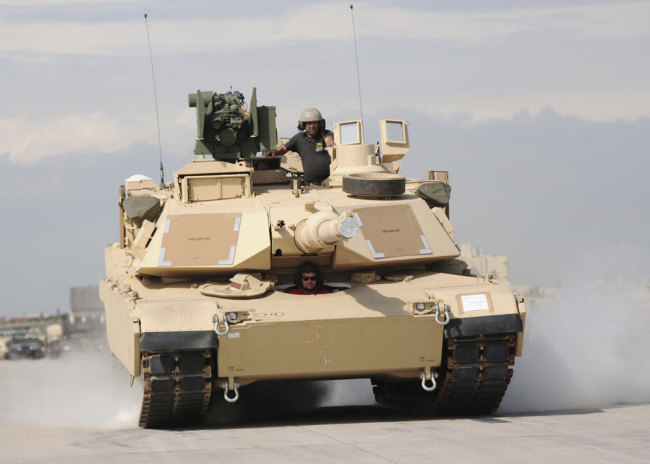 This September 1, 2015 file photo shows a U.S. M1A2 Abrams tank. M1A2 Abrams tanks are included in the possible U.S. arms sale to Taiwan. [Photo: IC]