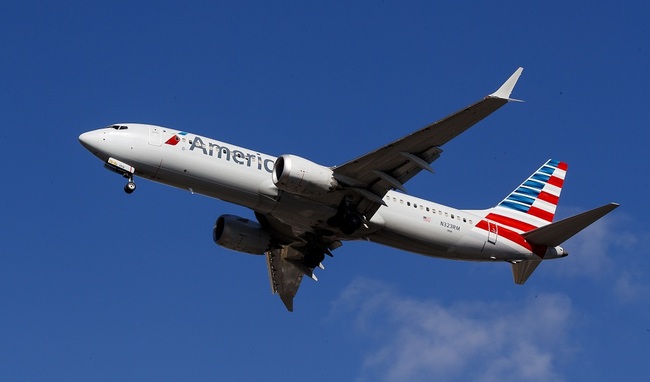 An American Airlines Boeing 737 Max 8 (Tail Number N323RM) lands at LaGuardia Airport in New York, New York, USA, March 12, 2019. [File Photo: IC]