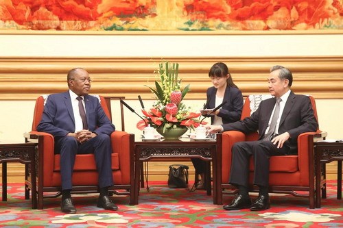 Chinese State Councilor and Foreign Minister Wang Yi meets with Angolan Foreign Minister Manuel Domingos Augusto in Beijing on Tuesday, July 23, 2019. [Photo: fmprc.gov.cn]<br>