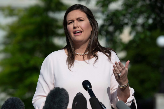 In this file photo taken on May 23, 2019 White House Press Secretary Sarah Sanders speaks to the media outside the West Wing of the White House in Washington, DC. [Photo: VCG]<br>