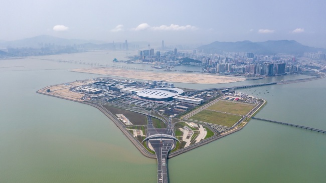 An aerial view of the world's longest cross-sea bridge, the Hong Kong-Zhuhai-Macao Bridge, in Zhuhai city, south China's Guangdong province, March 19, 2019. [File Photo: IC]