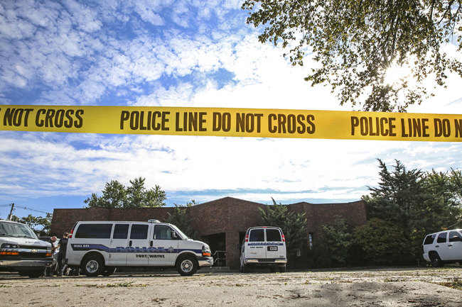 Officers from the Fort Wayne Police Department search the building that once housed an abortion clinic owned by Dr. Ulrich Klopfer on Thursday, Sept. 19, 2019, in Fort Wayne, Ind. [Photo: AP]