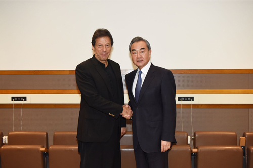 Chinese State Councilor and Foreign Minister Wang Yi meet with Pakistani Prime Minister Imran Khan on the sidelines of the UN General Assembly high-level week on Monday September 23, 2019. [Photo: fmprc.gov.cn]