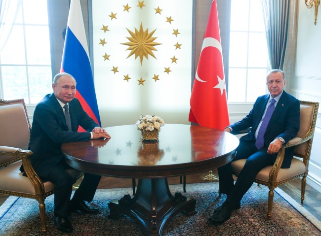 Turkey's President Recep Tayyip Erdogan (R) and Russia's President Vladimir Putin. [File Photo: IC]