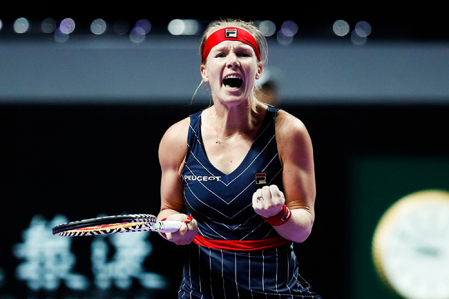 Kiki Bertens reacts during the tennis game against Ashleigh Barty at the WTA Finals in Shenzhen on Oct 29, 2019. [Photo: VCG]