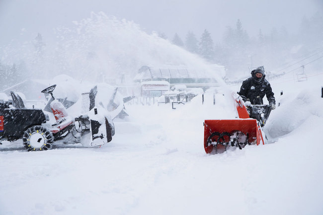 This photo provided by Big Bear Mountain Resort shows a fresh snow fall at Big Bear Mountain Resort in Big Bear Lake, Calif., Friday, Nov. 29, 2019. [Photo: VCG]