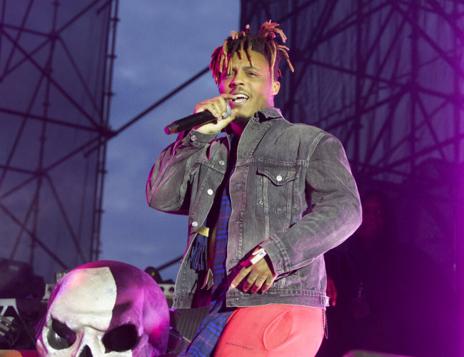 In this May 1, 2019 file photo, Juice WRLD accepts the award for top new artist at the Billboard Music Awards at the MGM Grand Garden Arena in Las Vegas. [File photo: AP]