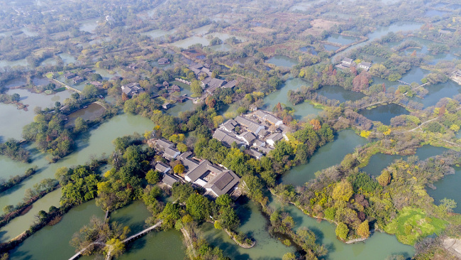Na snímku je pohled z národního parku mokřadů Xixi (Si-si) v Hangzhou (Chang-čou) v provincii Zhejiang (Če-ťiang) ve východní Číně. / VCG