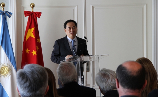 Embajador de China en Argentina presenta el XIX Congreso Nacional del PCCh a representantes de diversos sectores