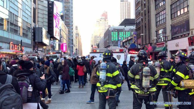 Explosión en ciudad de Nueva York deja 4 heridos, arrestan a sospechoso
