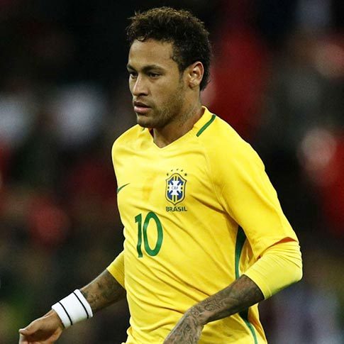 Neymar se entrena con la selección brasileña