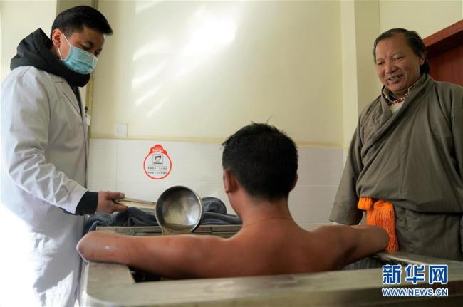 Unesco inscribe baño medicinal Lum del Sowa Rigpa de China en lista de patrimonio cultural inmaterial