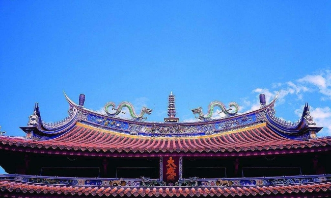 Puro chino: Un grupo de caracteres que están relacionados con la arquitectura china