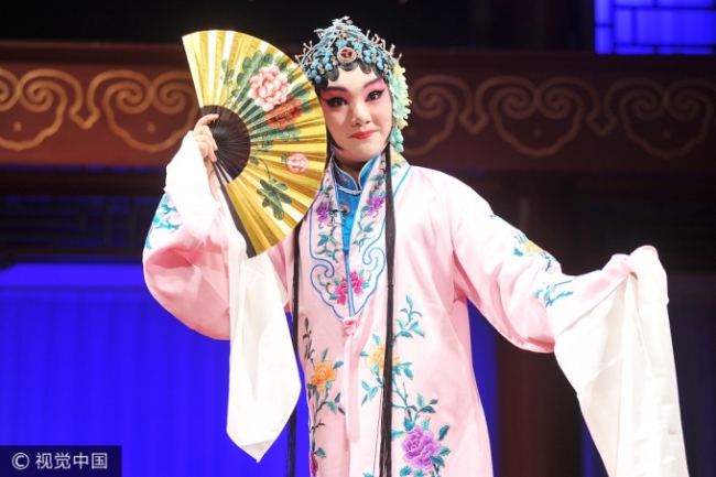 Se celebra en Guangzhou el 28° Premio Flor de Ciruelo de Performance de China