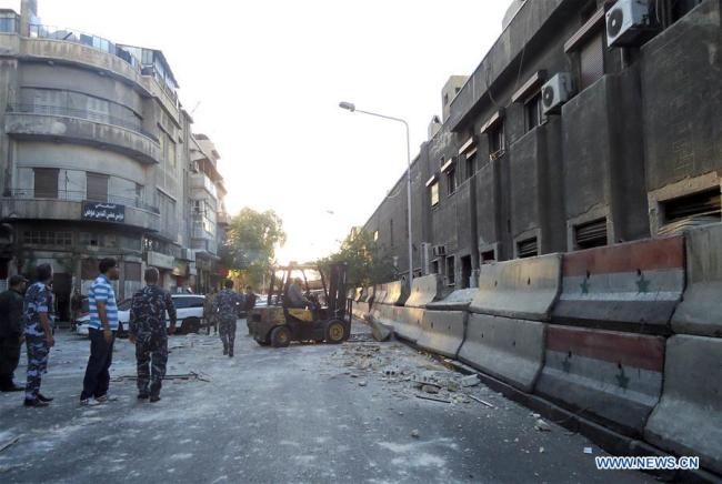 Syrie : Deux morts et 10 blessés dans un attentat suicide contre le siège de la police à Damas