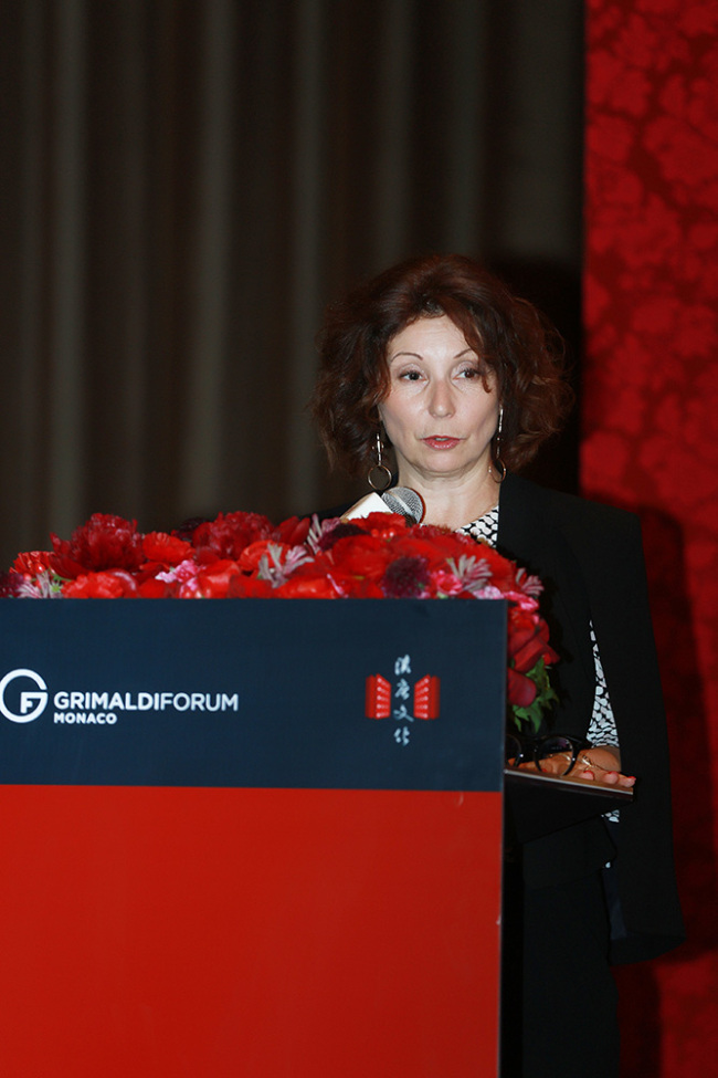 Mme l’ambassadeur de Monaco en Chine Catherine Fautrier donne un discours